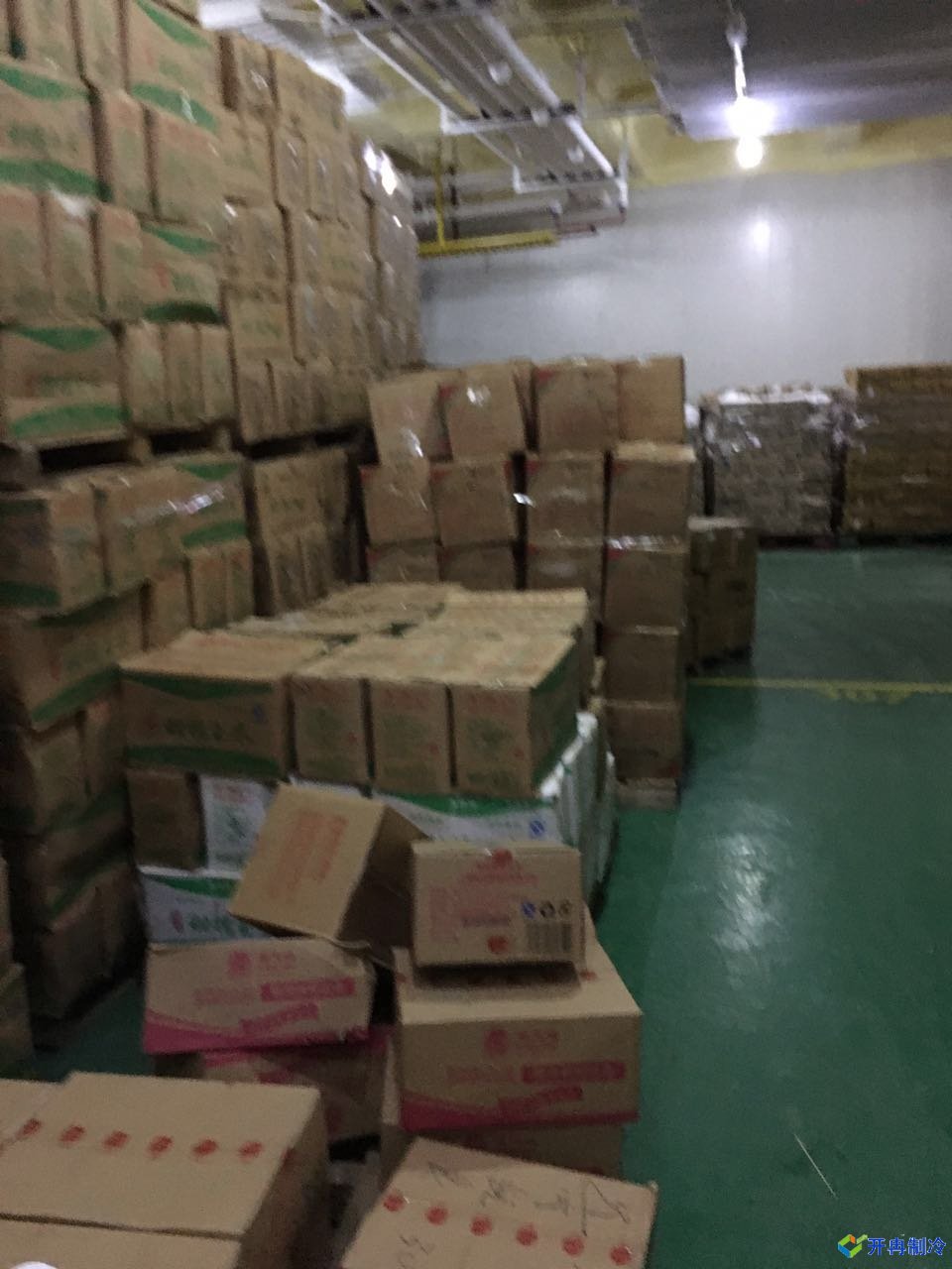 上海開冉制冷為客戶建設(shè)的食品冷藏庫(kù)案例冷庫(kù)內(nèi)景